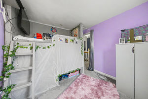 Masefield Avenue Holmewood